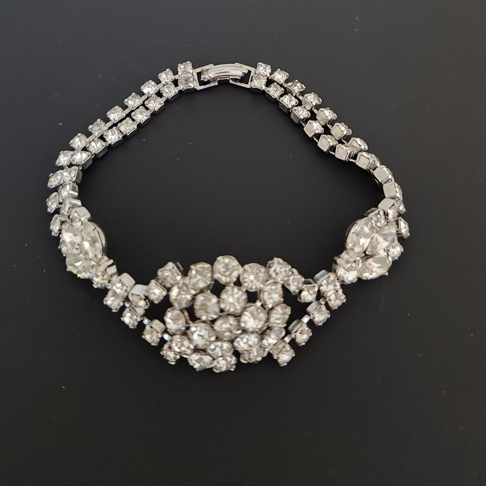 Source Unknown Silver-Tone Crystal Cluster Bracelet
